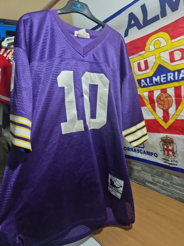 Camiseta NFL Morada Número 10