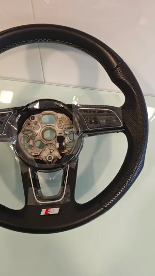 Volante S-Tronic Audi A3 8Y Sline