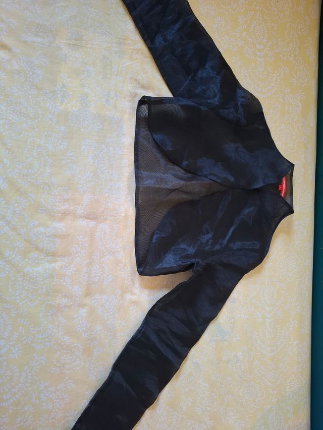 Chaquetita gasa fiesta