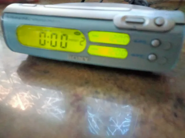 Radio despertador Sony
