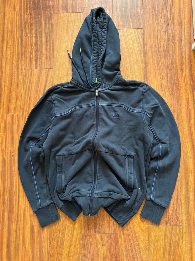 Sudadera Hugo Boss gris con cremallera