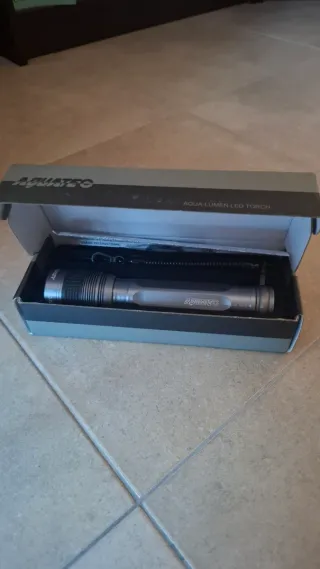 Linterna buceo Aquatec LED-3250.