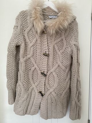 Chaqueta punto PASSION capucha pelo beige