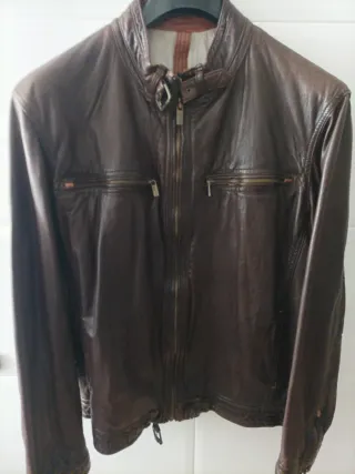 Chaqueta Piel Talla L-XL( Ancho 0.58-Largo 0,65 )