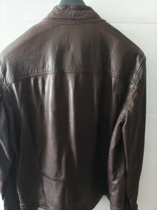 Chaqueta Piel Talla L-XL( Ancho 0.58-Largo 0,65 )