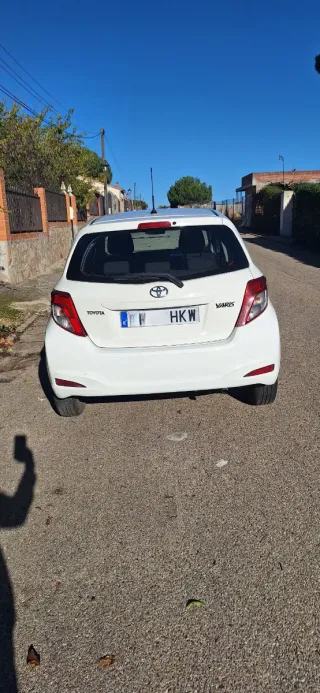 Toyota Yaris 2012