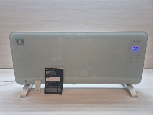 Aquecedor Cecotec Warm Crystal 6750 branco