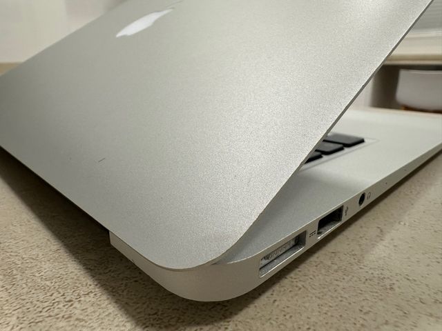 MacBook Air 2013 Plata