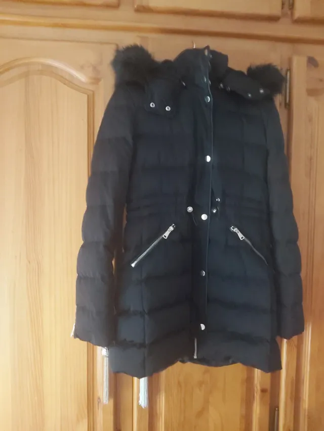 Abrigo plumas Zara negro