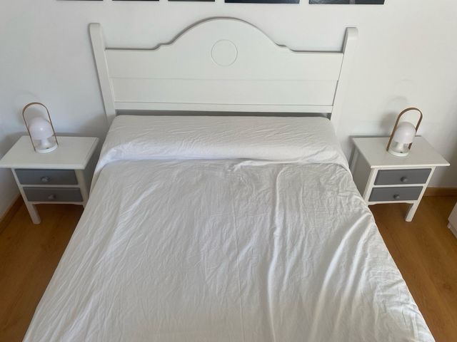 Cabecero matrimonio y Mesitas de Noche