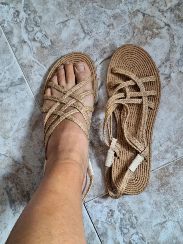 Sandalias de fibra natural beige talla 41