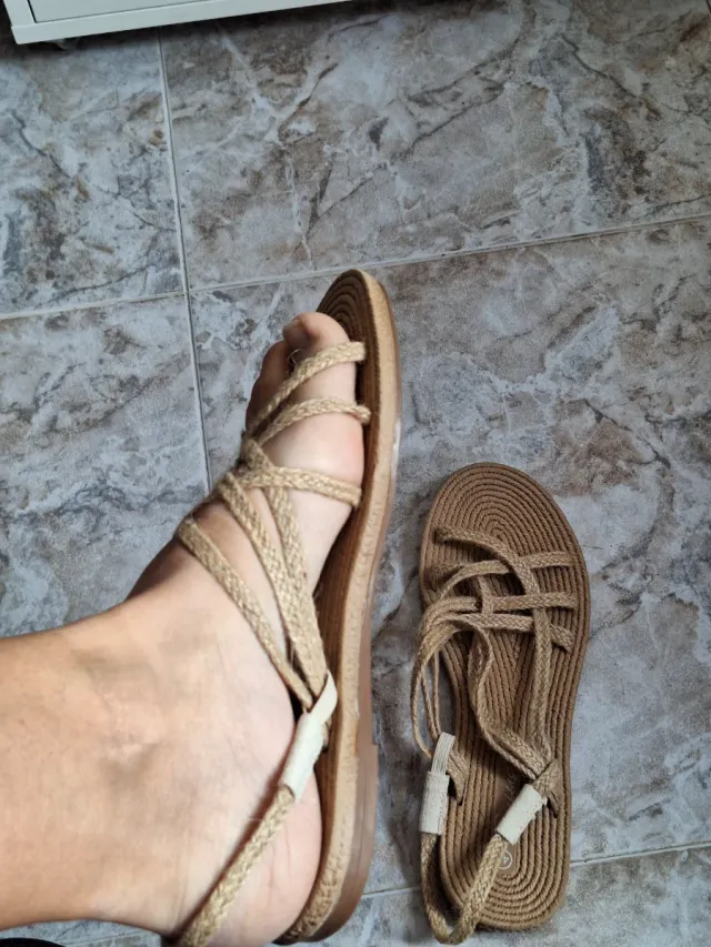 Sandalias de fibra natural beige talla 41