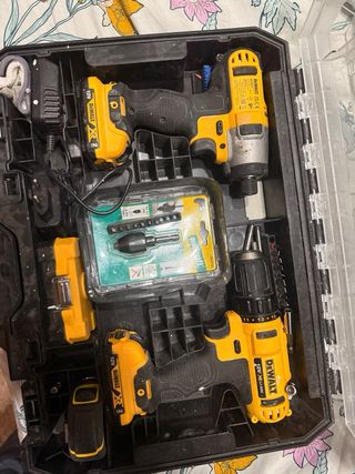 2 Taladros DeWalt 12V