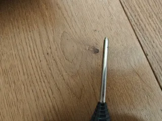 Carri armati RC con telecomandi