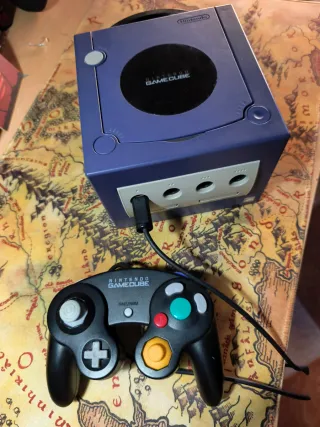 Nintendo Game Cube + 2 Juegos