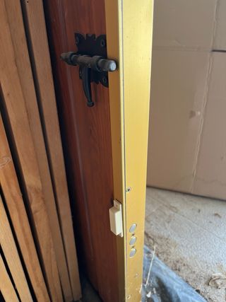 Puerta madera maciza exterior