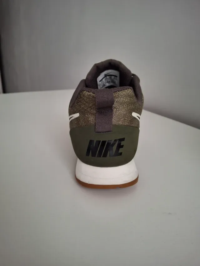 Zapatillas Nike MD Runner 2 Verde Militar