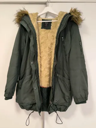 Parka verde botella