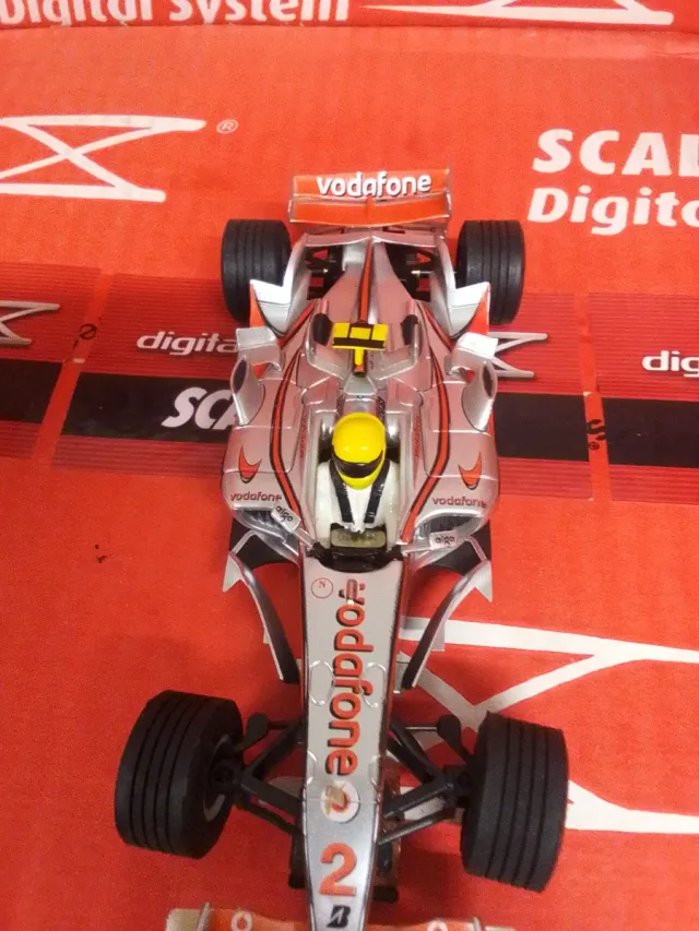 Scalextric McLaren MP4-21 Digital