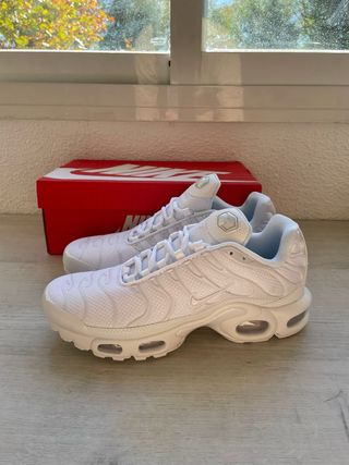 Nike TN Blancas