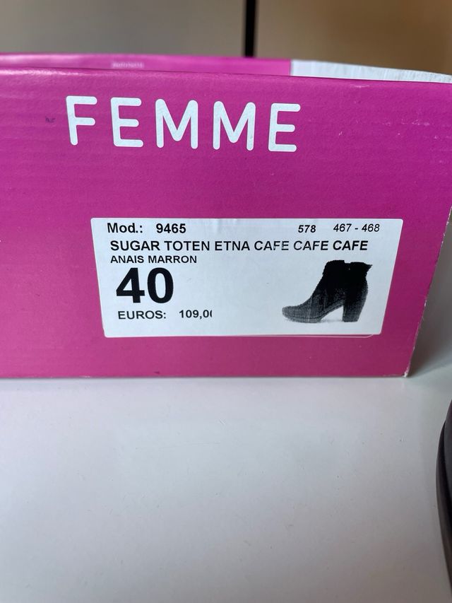 Botines Fluchos Negros Piel Talla 40