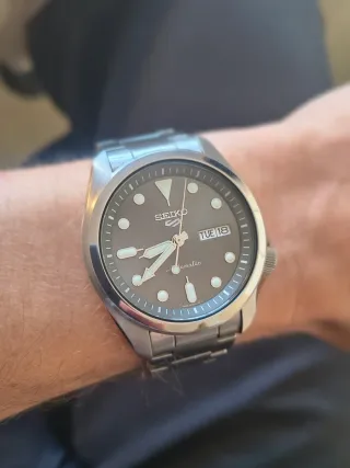 Reloj Seiko 5 Sports Dresskx Automático