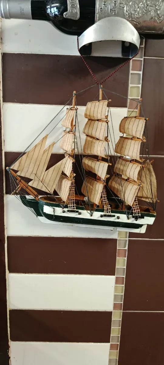 Barco de madera coleccionista