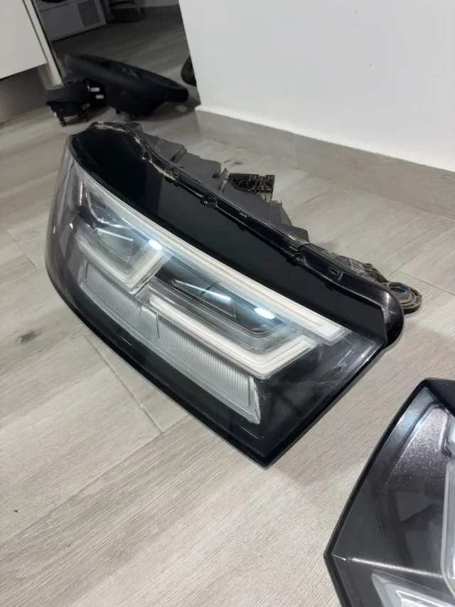 Faro delantero LED derecho Audi Q5 2020 (FY)