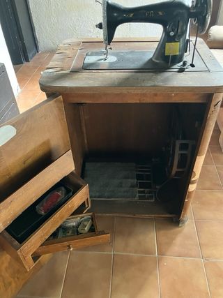 MAQUINAS DE COSER SINGER Y GRITZNER ANTIGUAS