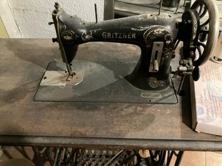 MAQUINAS DE COSER SINGER Y GRITZNER ANTIGUAS