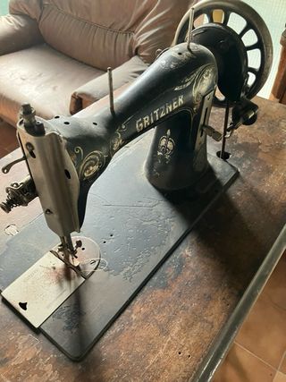 MAQUINAS DE COSER SINGER Y GRITZNER ANTIGUAS