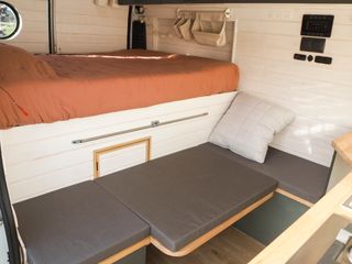 Furgoneta CAMPER L2H2 67.000KM