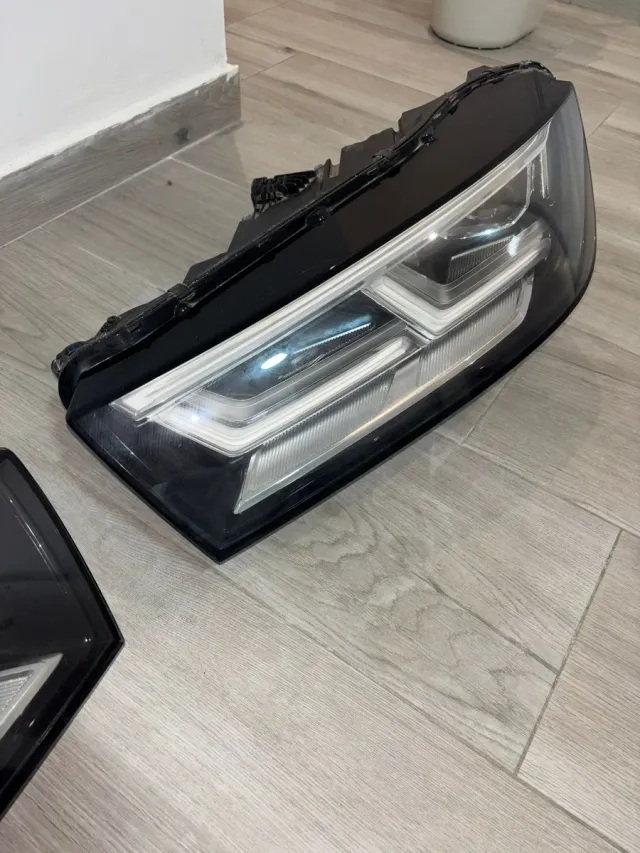 Faro Delantero izquierdo Audi Q5 2020