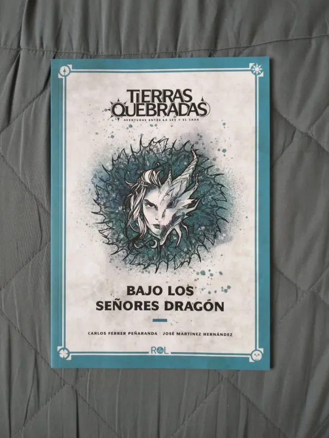Pack de rol: Tierras Quebradas; módulos, novelas