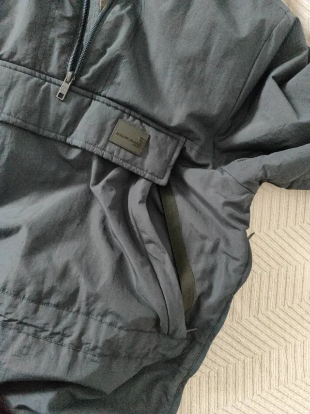 Canguro Alvaro Moreno Negro