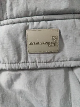 Canguro Alvaro Moreno Negro