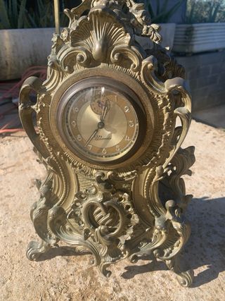 Orologio da tavolo antico in bronzo