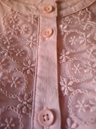 Camisa Dandara rosa con enaje Talla M