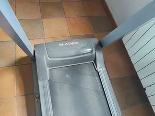 Cinta de Correr BladeZ TR101i