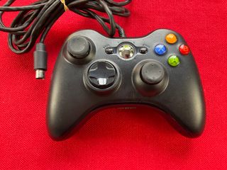 Mando Xbox 360 con cable negro