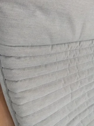 Sillón Poäng Ikea con reposapiés