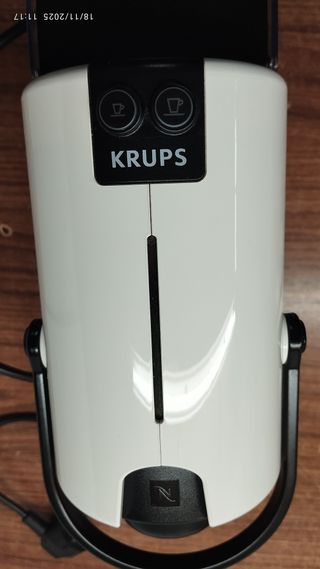 IMPECABLE !!.Cafetera Nespresso Krups Blanca