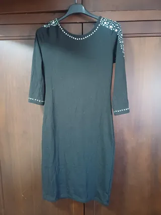Vestido fiesta pedrería negro