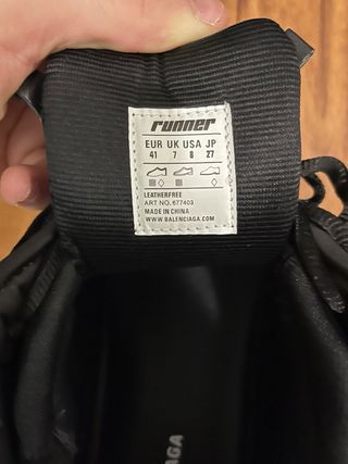 Balenciaga Runner Sneakers Total Black - 41 - New