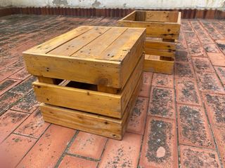 Cajas de madera apilables