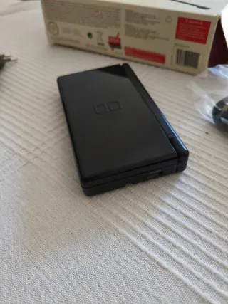 Nintendo DS Lite Negra + Inglés y Brain Training