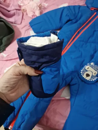 Mono de nieve azul para bebé