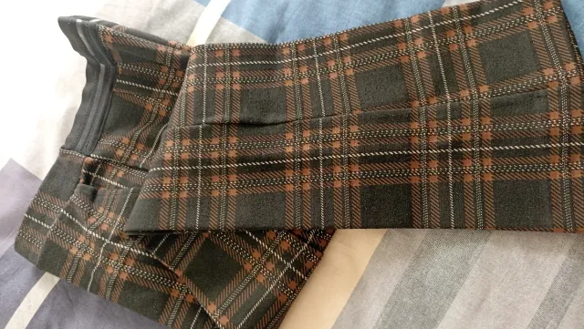 Pantaloni donna taglia S a zampa