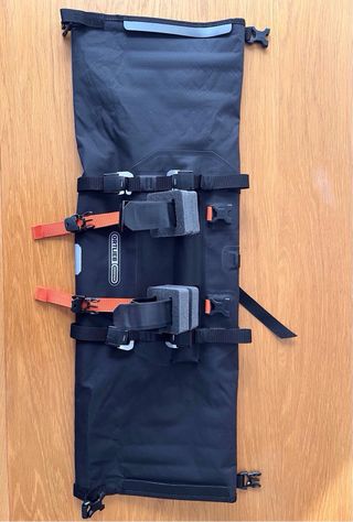 Bolsa Manillar Bikepacking Ortlieb Negra 9L