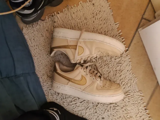 Nike Air Force 1 Beige